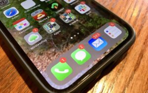 Do you love or hate those red badges on your iPhone Home screen icons? Or maybe you’re indifferent and mostly ignore them? Regardless of your opinion, our article explains how to make the most of them—or eliminate them entirely. | AustinMacWorks.com